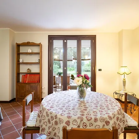 Casa Cenate Due Apartmán *